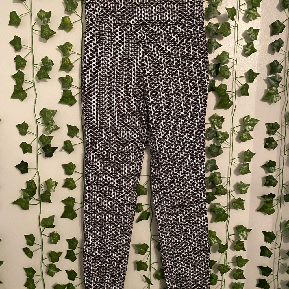 Patterned cropped pants